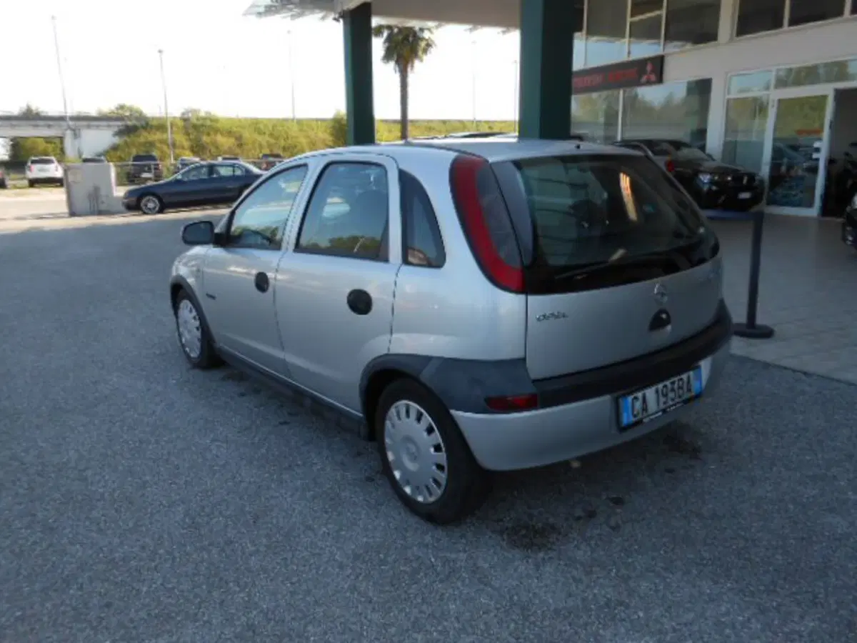 Opel Corsa usata a Pordenone (4)