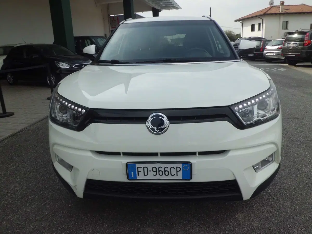 Ssangyong Tivoli usata a Pordenone (5)