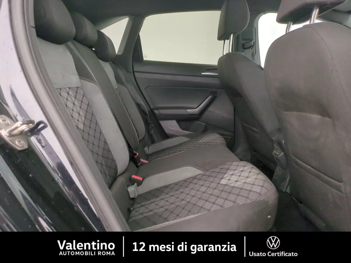Volkswagen Taigo usata a Roma (12)