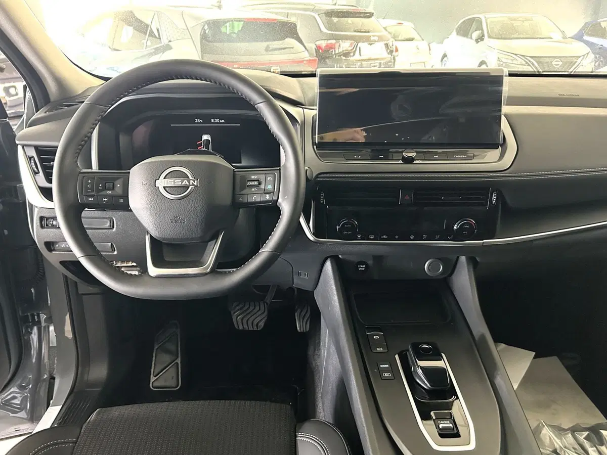 Nissan Qashqai nuova a Ferrara (11)