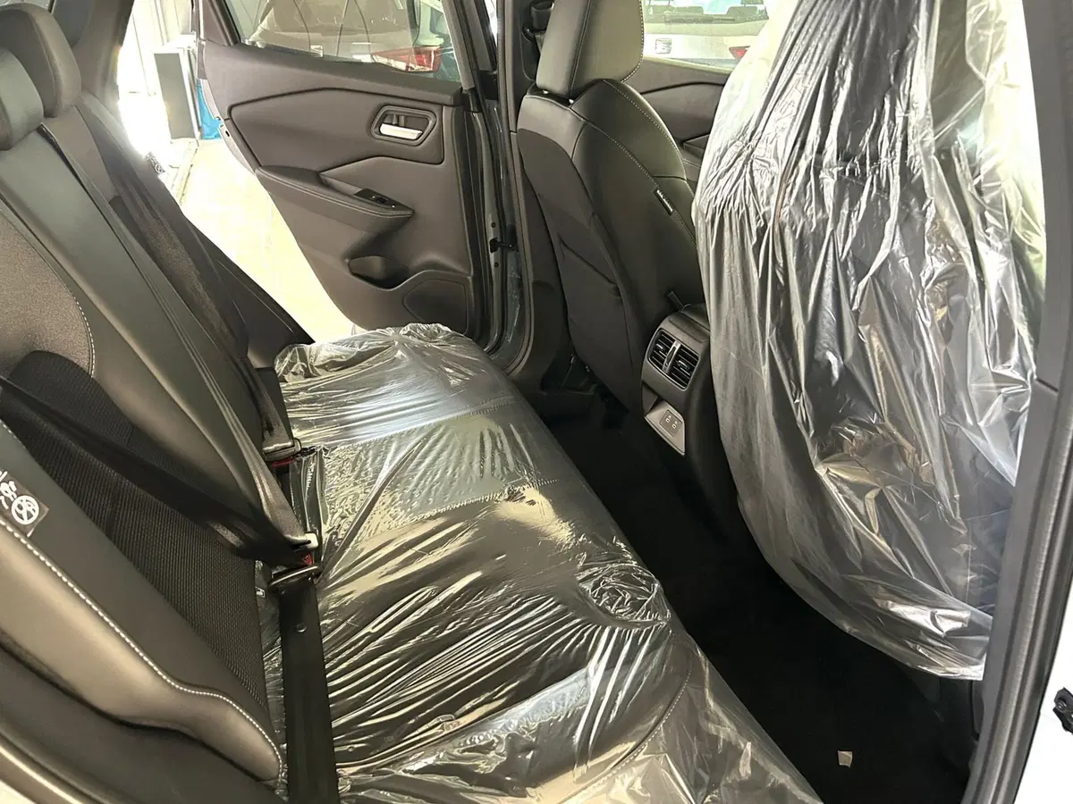Nissan Qashqai nuova a Ferrara (13)