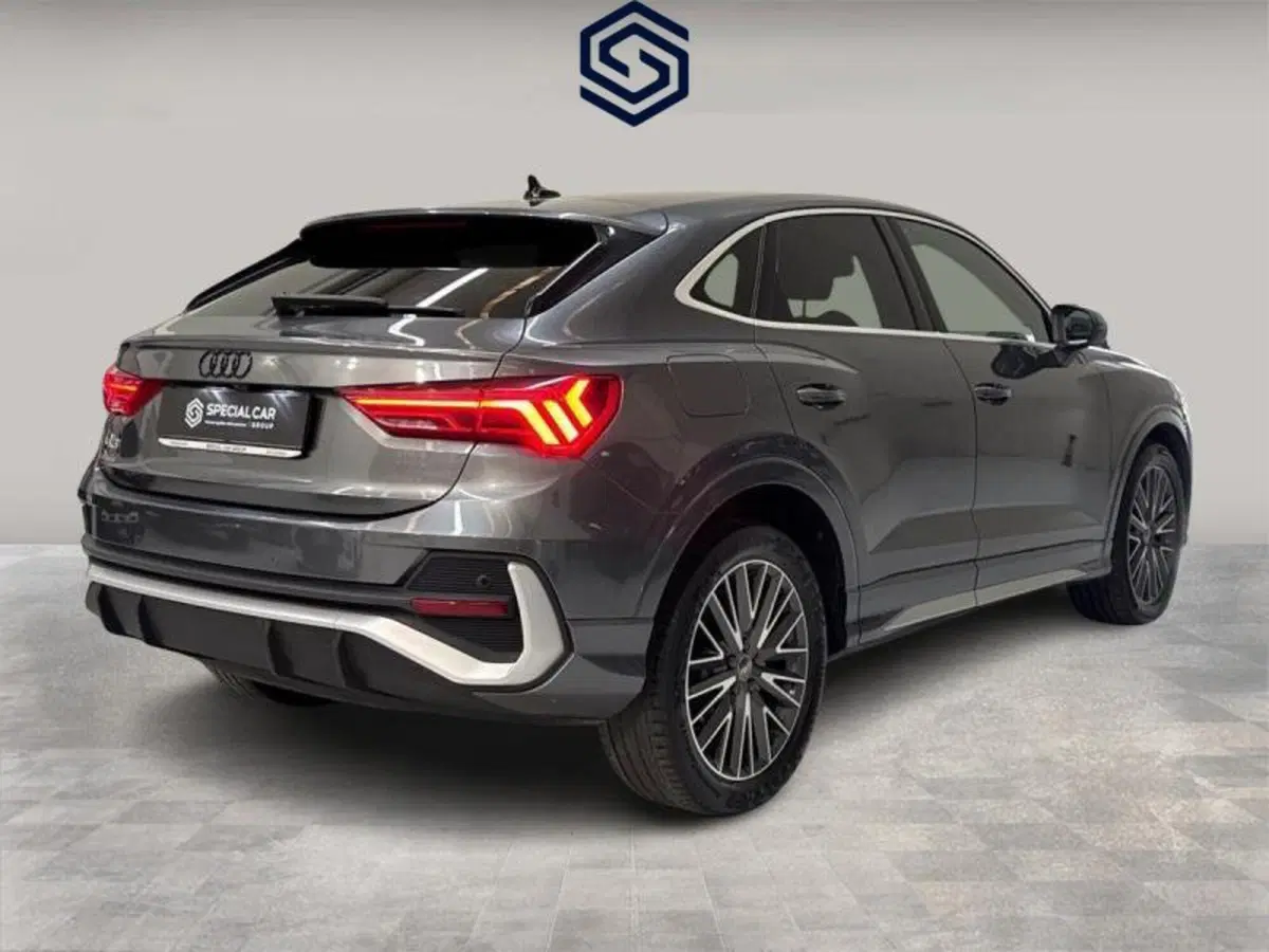 Audi Q3 Sportback usata a Cagliari (2)
