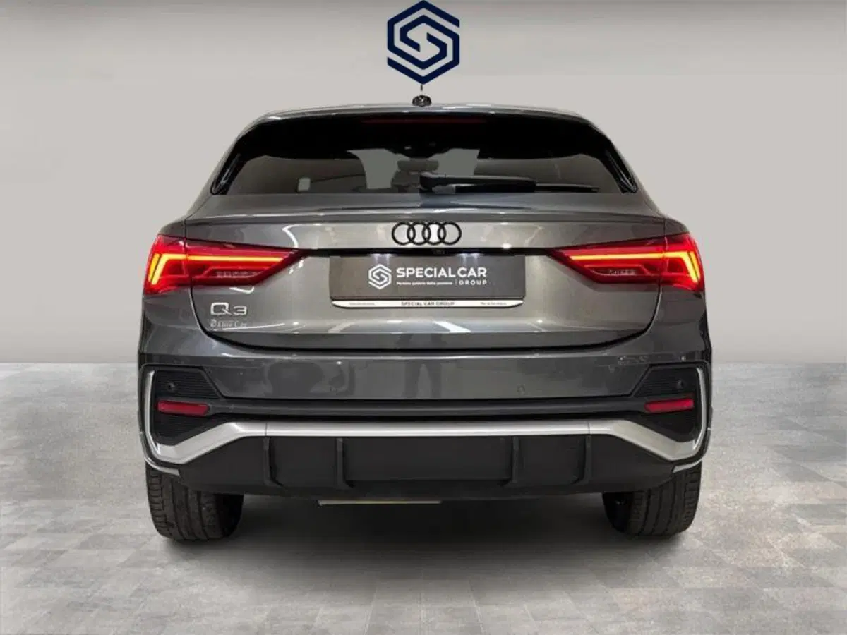 Audi Q3 Sportback usata a Cagliari (4)