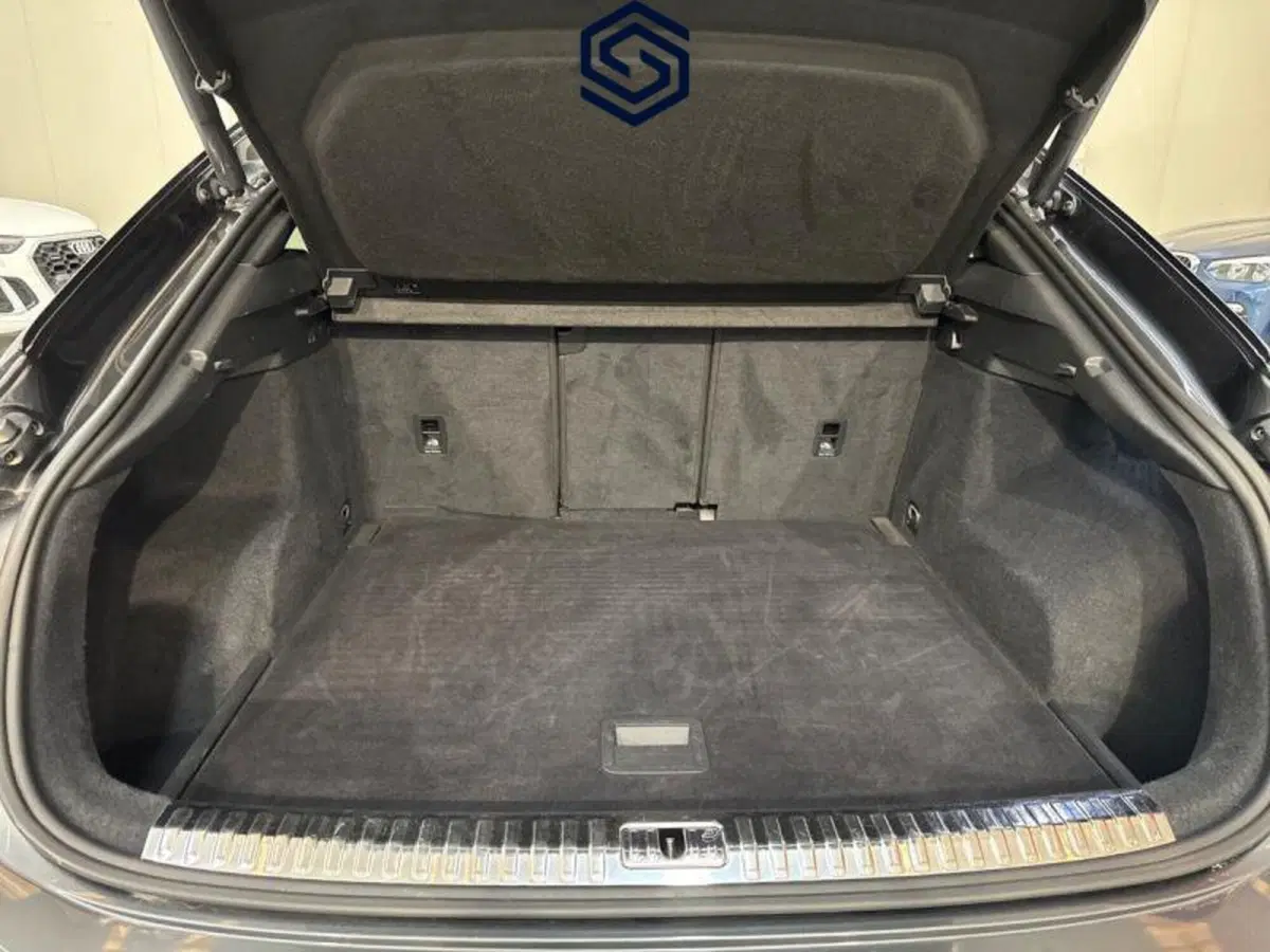 Audi Q3 Sportback usata a Cagliari (8)