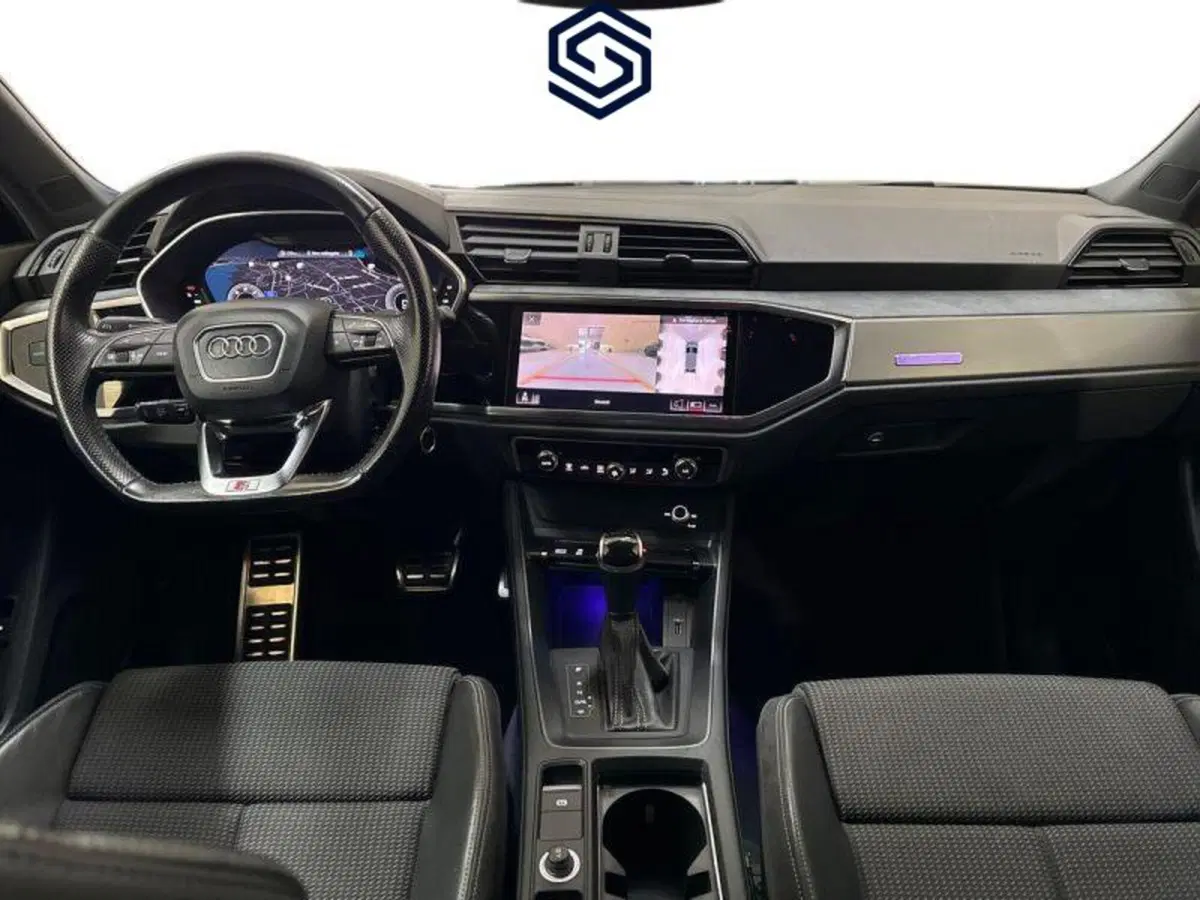 Audi Q3 Sportback usata a Cagliari (9)