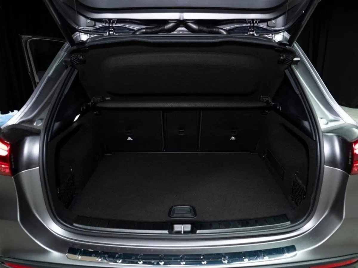 Mercedes-Benz GLA SUV nuova a Ancona (19)