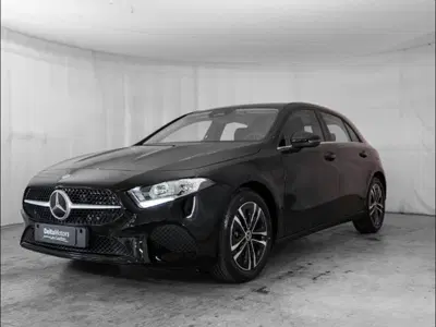 Mercedes-Benz Classe A Sedan 180 d Automatic 4p. Premium nuova a Ancona