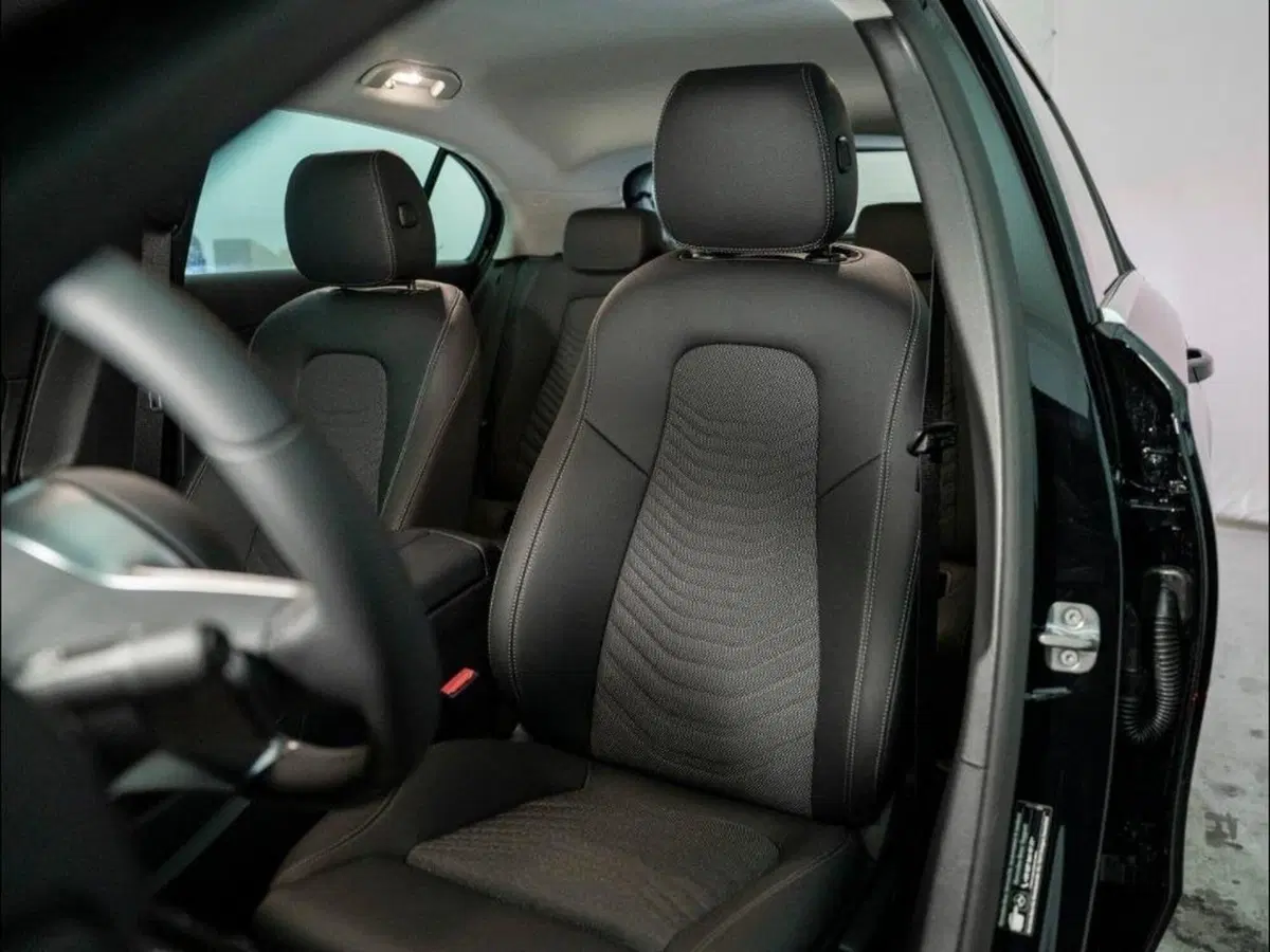 Mercedes-Benz Classe A Sedan nuova a Ancona (17)