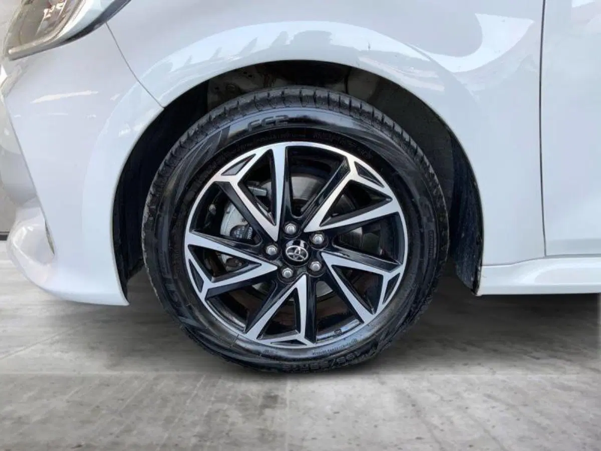 Toyota Yaris usata a Perugia (13)