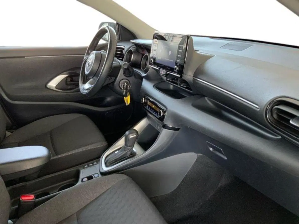 Toyota Yaris usata a Perugia (14)