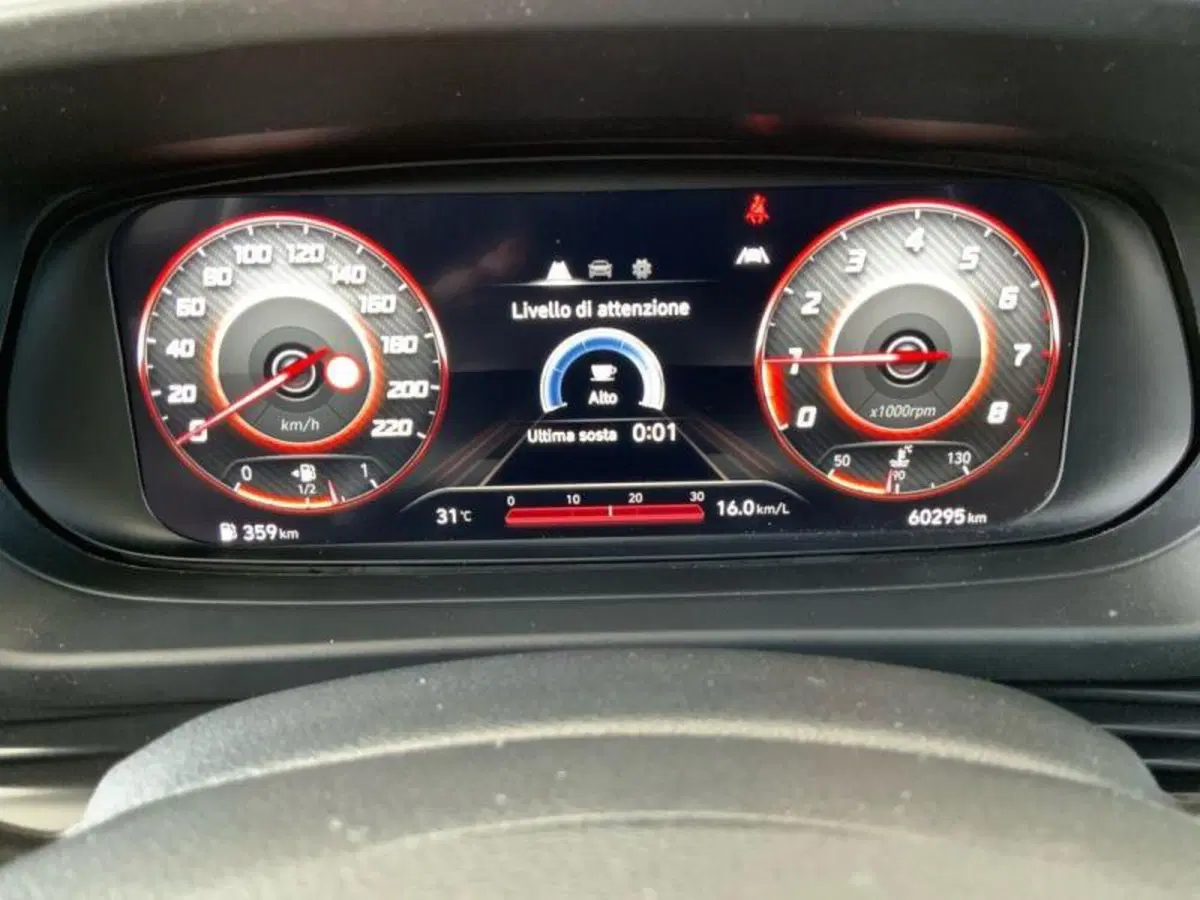 Hyundai Bayon usata a Perugia (8)