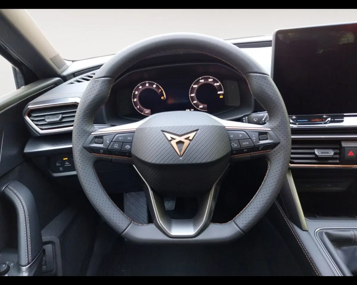 Cupra Leon Station Wagon nuova a Ravenna (12)