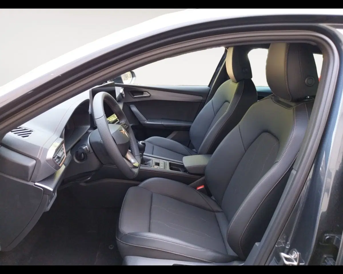 Cupra Leon Station Wagon nuova a Ravenna (9)