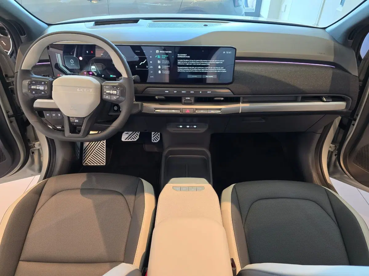 Kia EV3 nuova a Rimini (17)