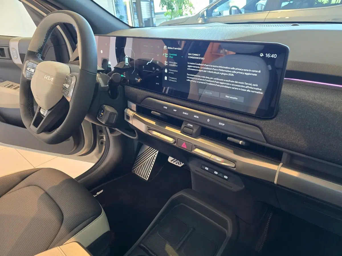Kia EV3 nuova a Rimini (20)
