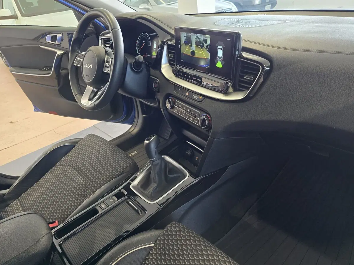 Kia XCeed usata a Rimini (17)
