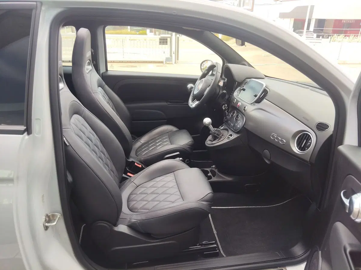 Abarth 595 Cabrio usata a Modena (13)