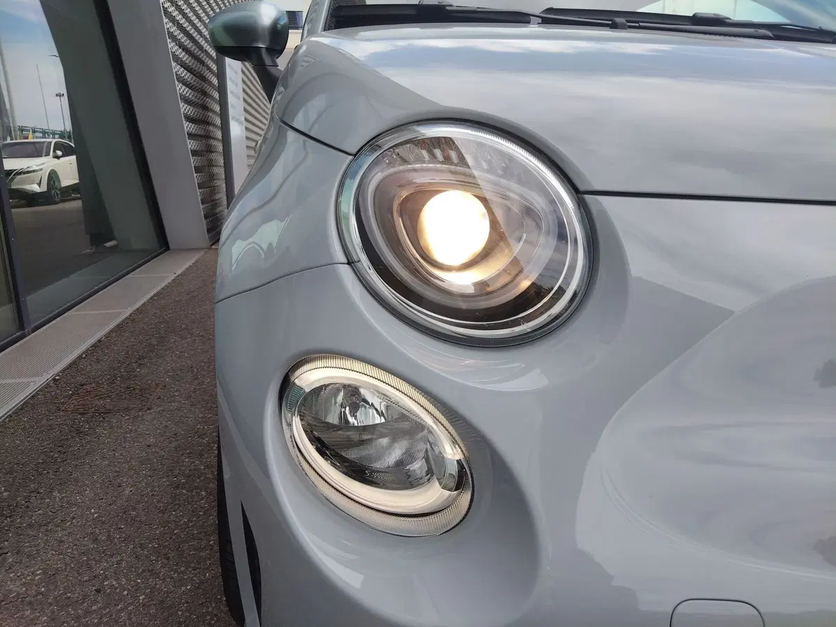 Abarth 595 Cabrio usata a Modena (16)