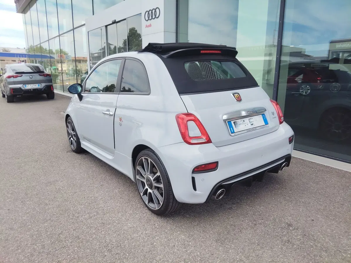 Abarth 595 Cabrio usata a Modena (4)