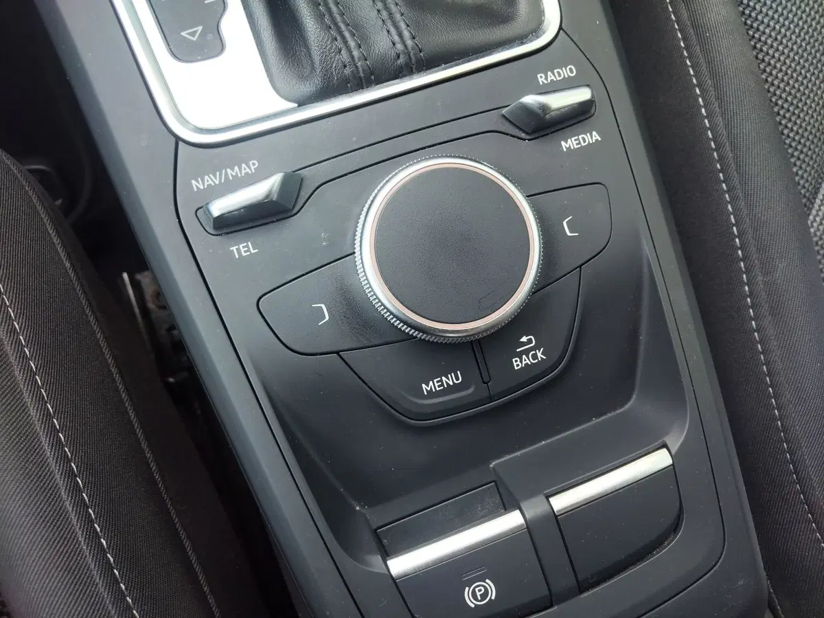 Audi Q2 usata a Modena (12)