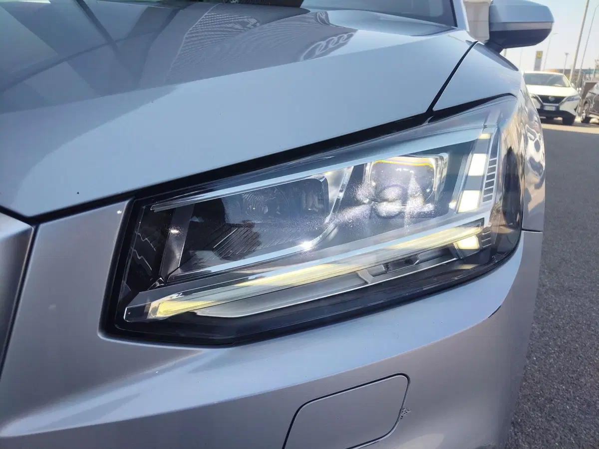 Audi Q2 usata a Modena (18)