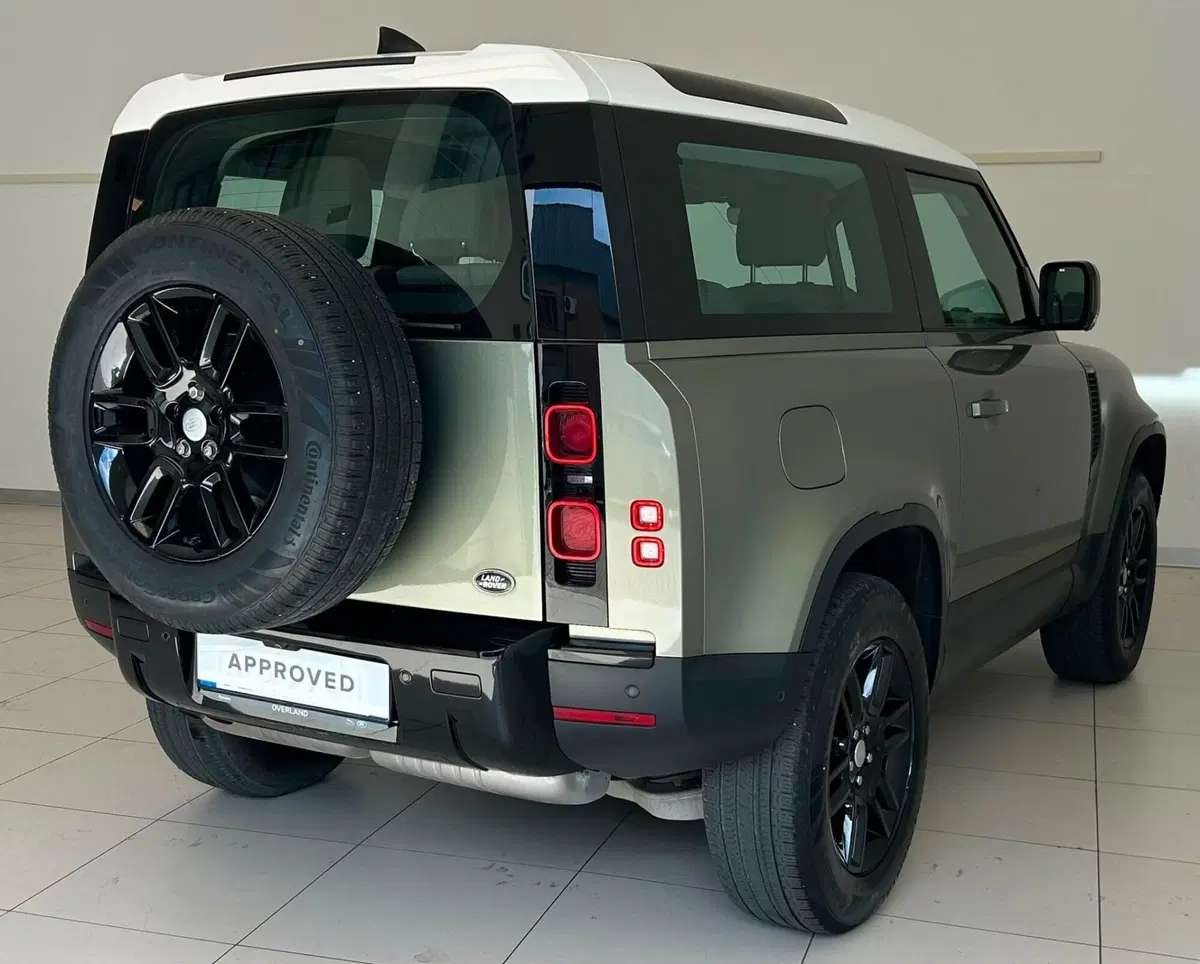 Land Rover Defender usata a Ferrara (2)