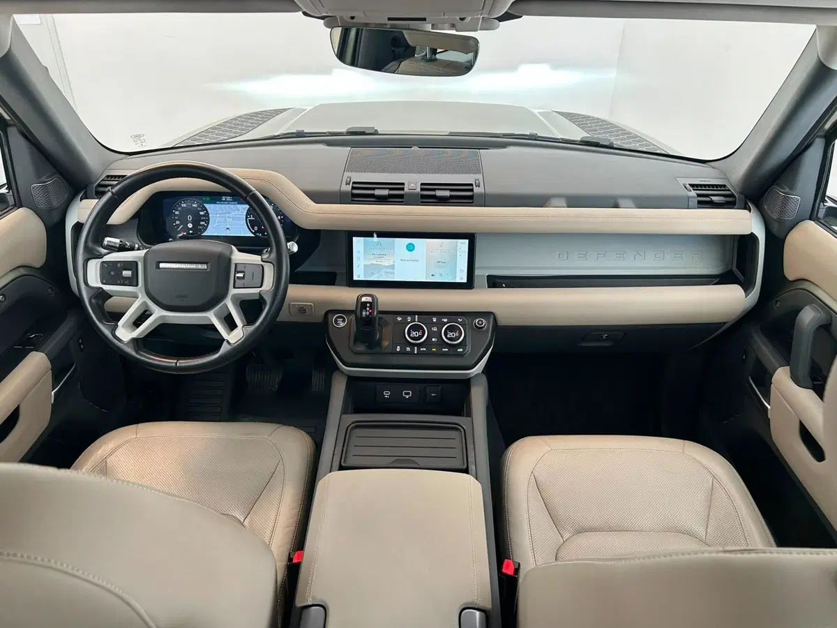 Land Rover Defender usata a Ferrara (4)
