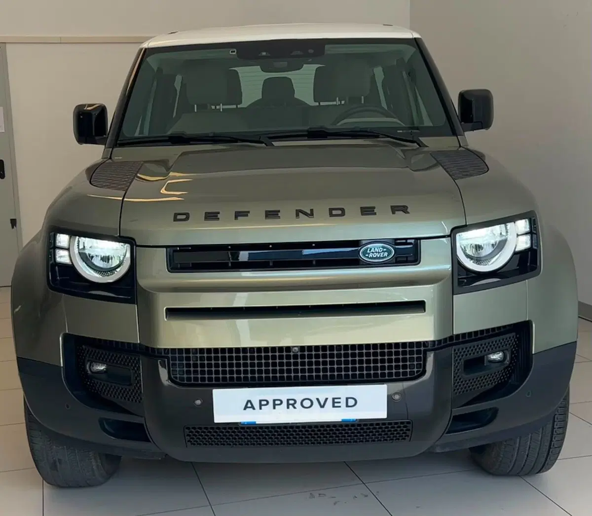 Land Rover Defender usata a Ferrara (8)