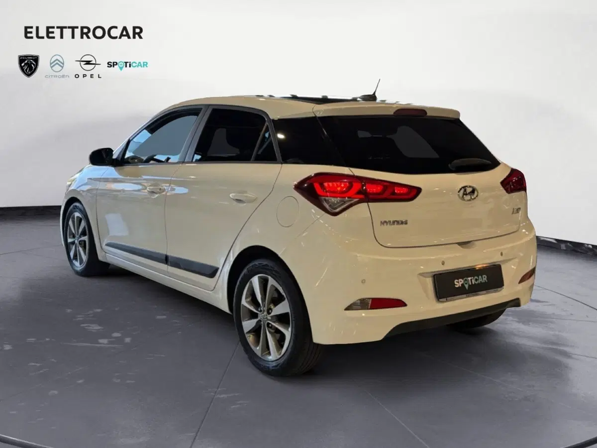 Hyundai i20 usata a Vicenza (2)