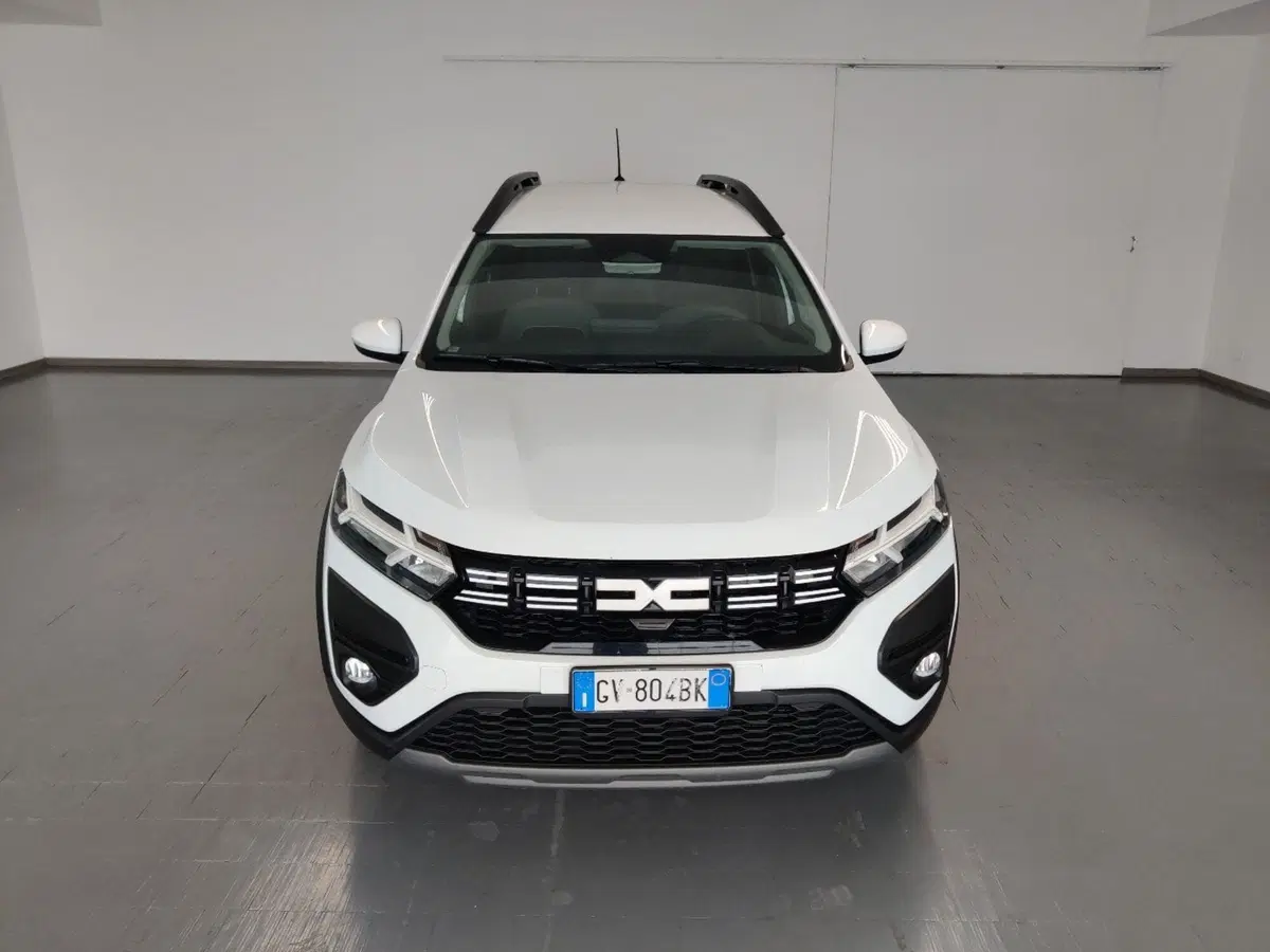 Dacia Jogger usata a Arezzo (2)