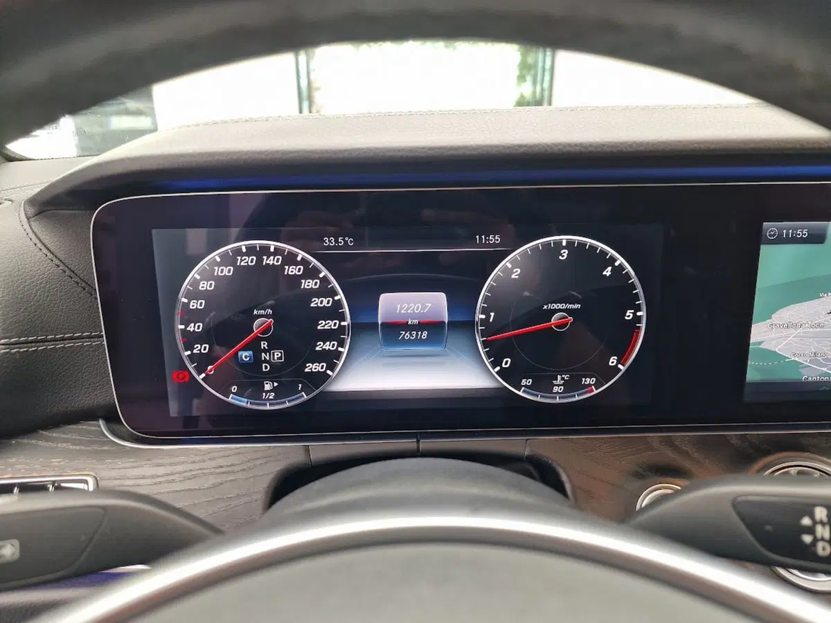 Mercedes-Benz Classe E Coupé usata a Verbano Cusio Ossola (11)