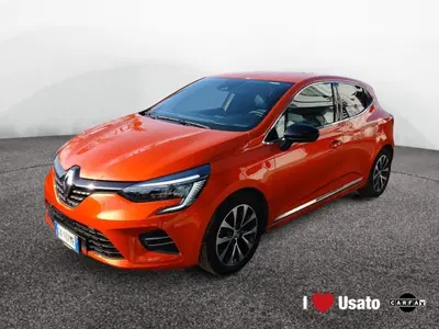 Renault Clio TCe 90 CV 5 porte Techno del 2023 usata a Latina