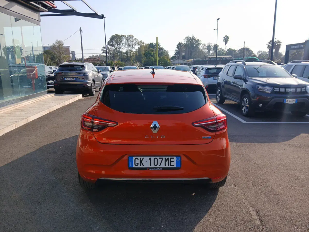 Renault Clio usata a Latina (5)