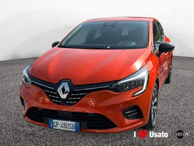 Renault Clio TCe 90 CV 5 porte Techno del 2023 usata a Roma