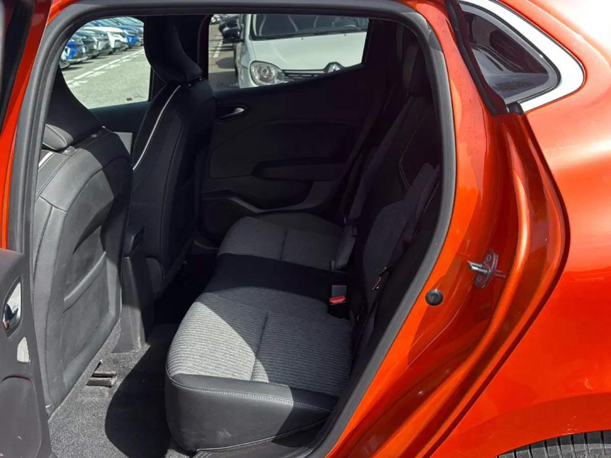 Renault Clio usata a Roma (13)