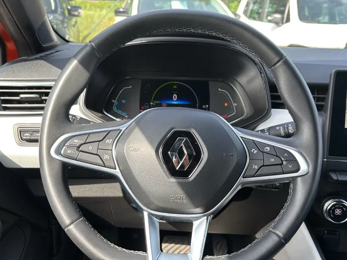 Renault Clio usata a Roma (17)
