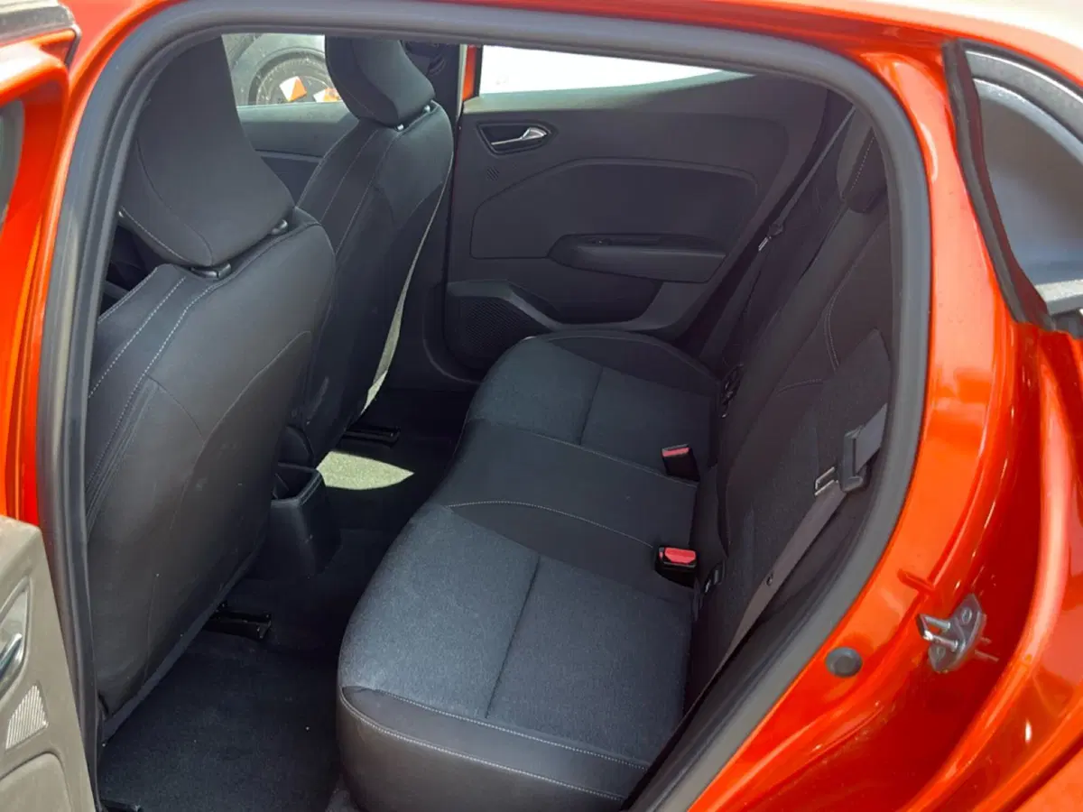 Renault Clio usata a Roma (10)