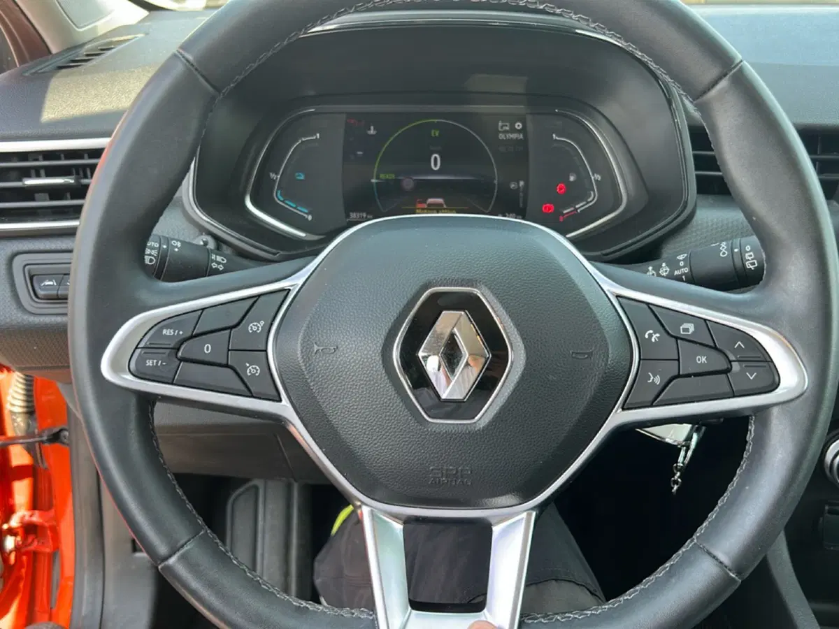 Renault Clio usata a Roma (12)