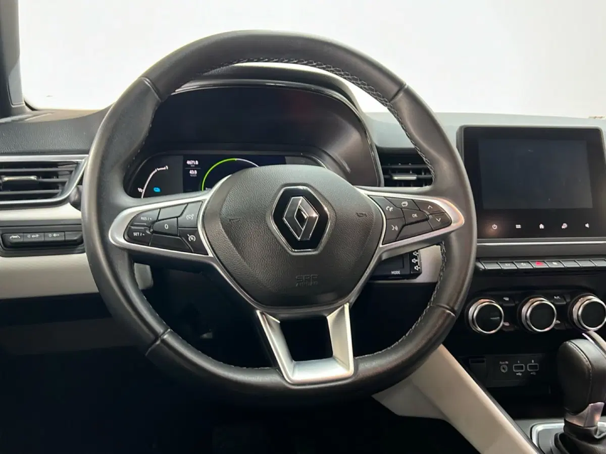 Renault Clio usata a Roma (12)
