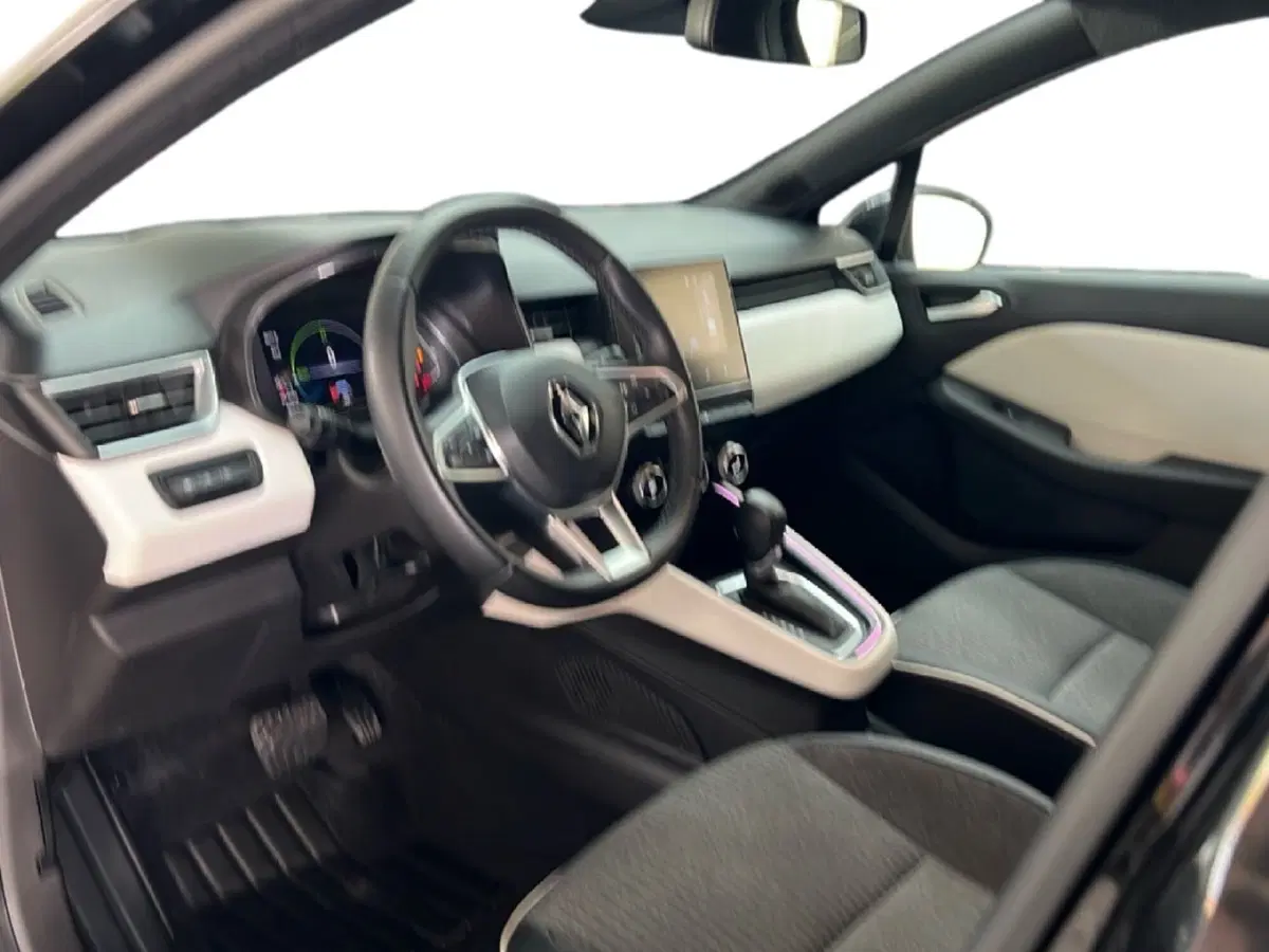 Renault Clio usata a Roma (15)