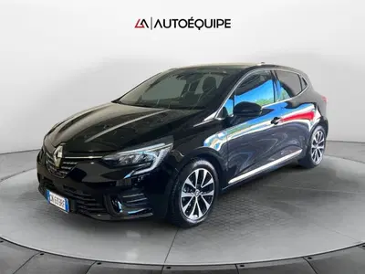 Renault Clio TCe 90 CV 5 porte Techno del 2023 usata a Roma