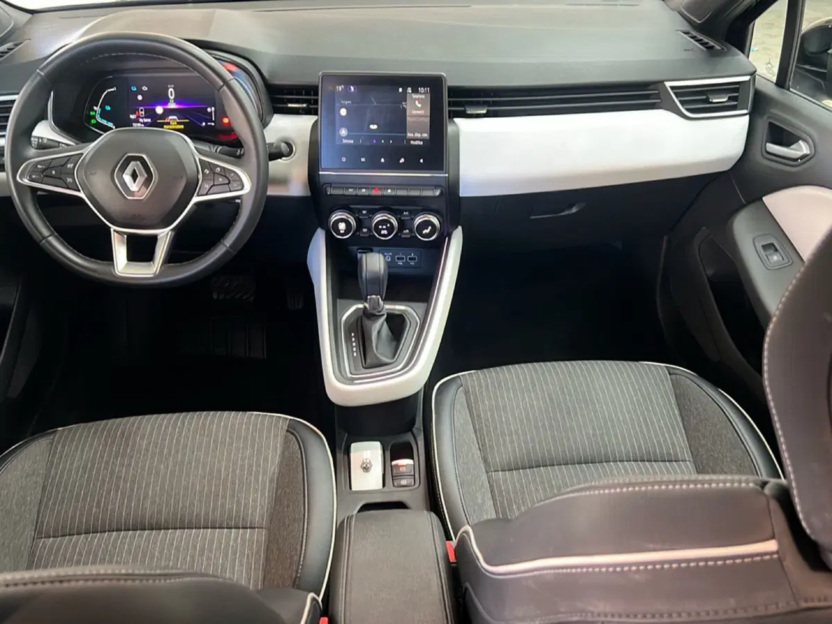 Renault Clio usata a Roma (11)