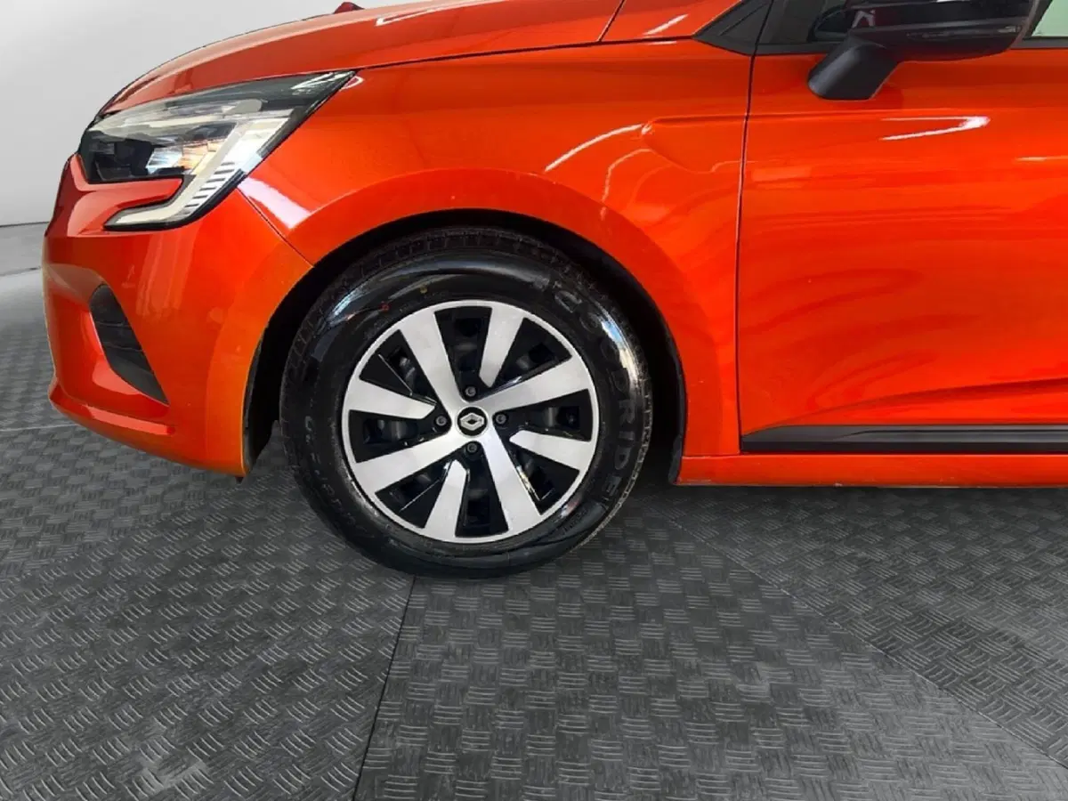 Renault Clio usata a Roma (9)