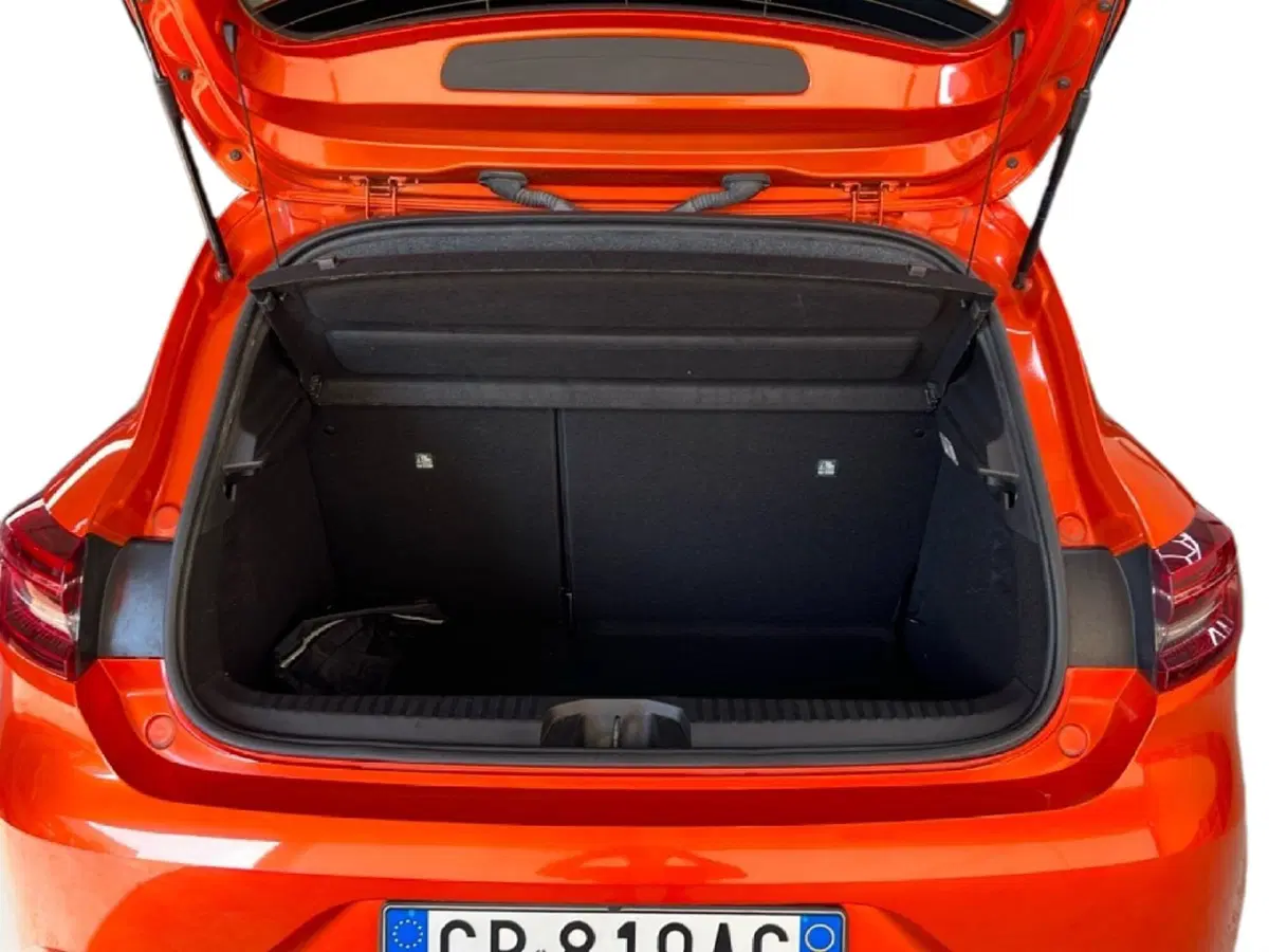Renault Clio usata a Roma (10)