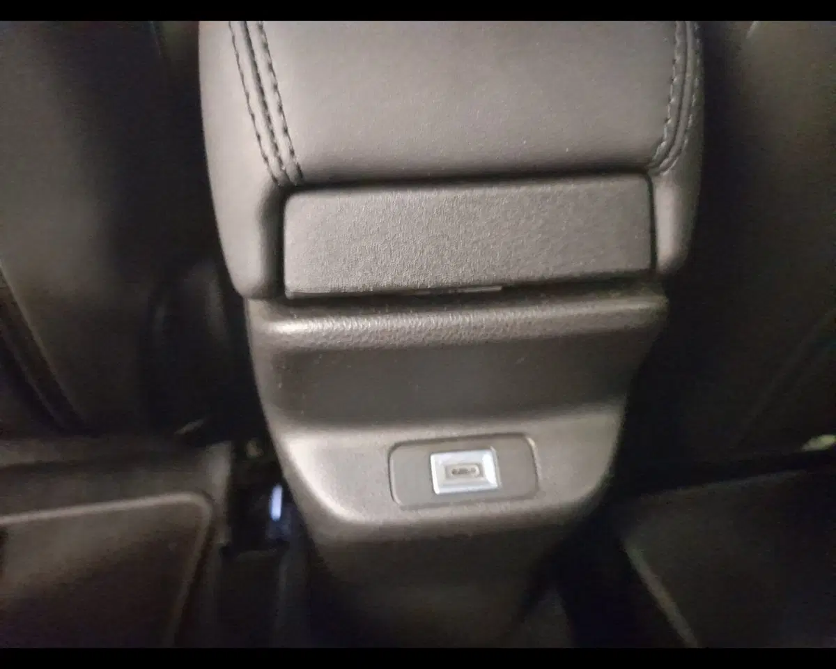Jeep Avenger usata a Alessandria (12)