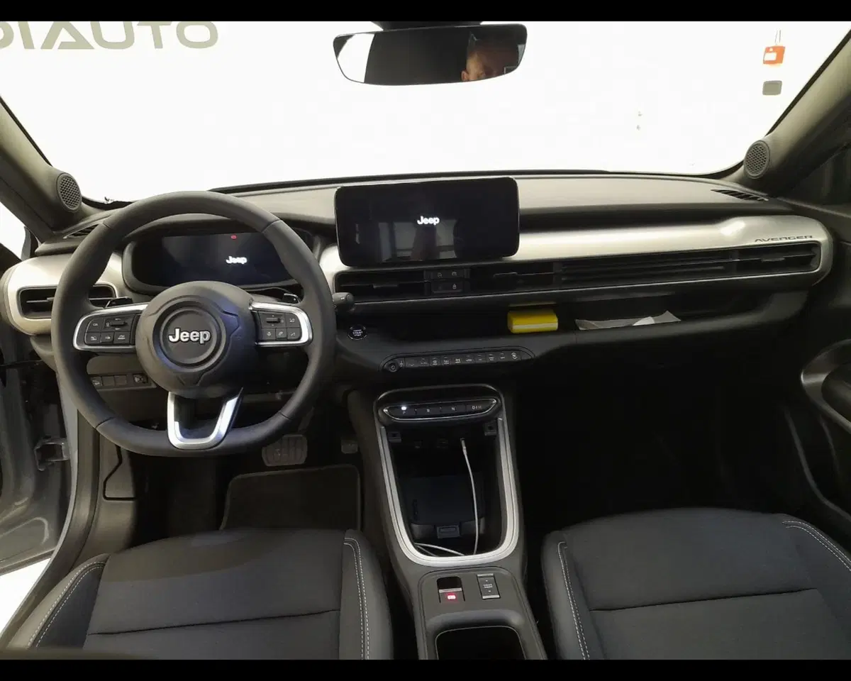 Jeep Avenger usata a Alessandria (9)