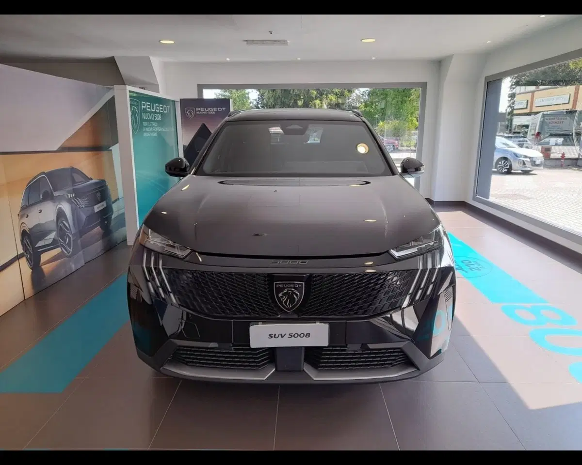 Peugeot 5008 nuova a Alessandria (3)