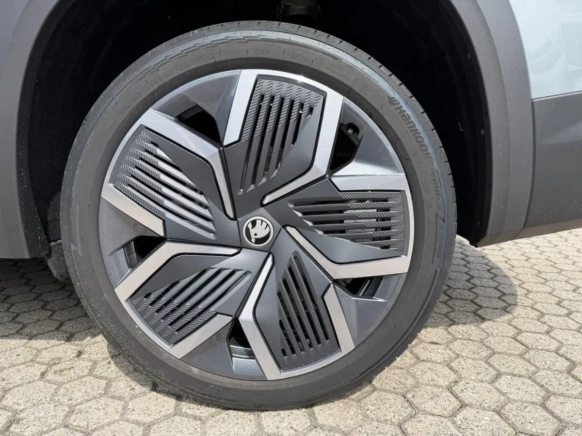 Skoda Kodiaq nuova a Lecco (13)