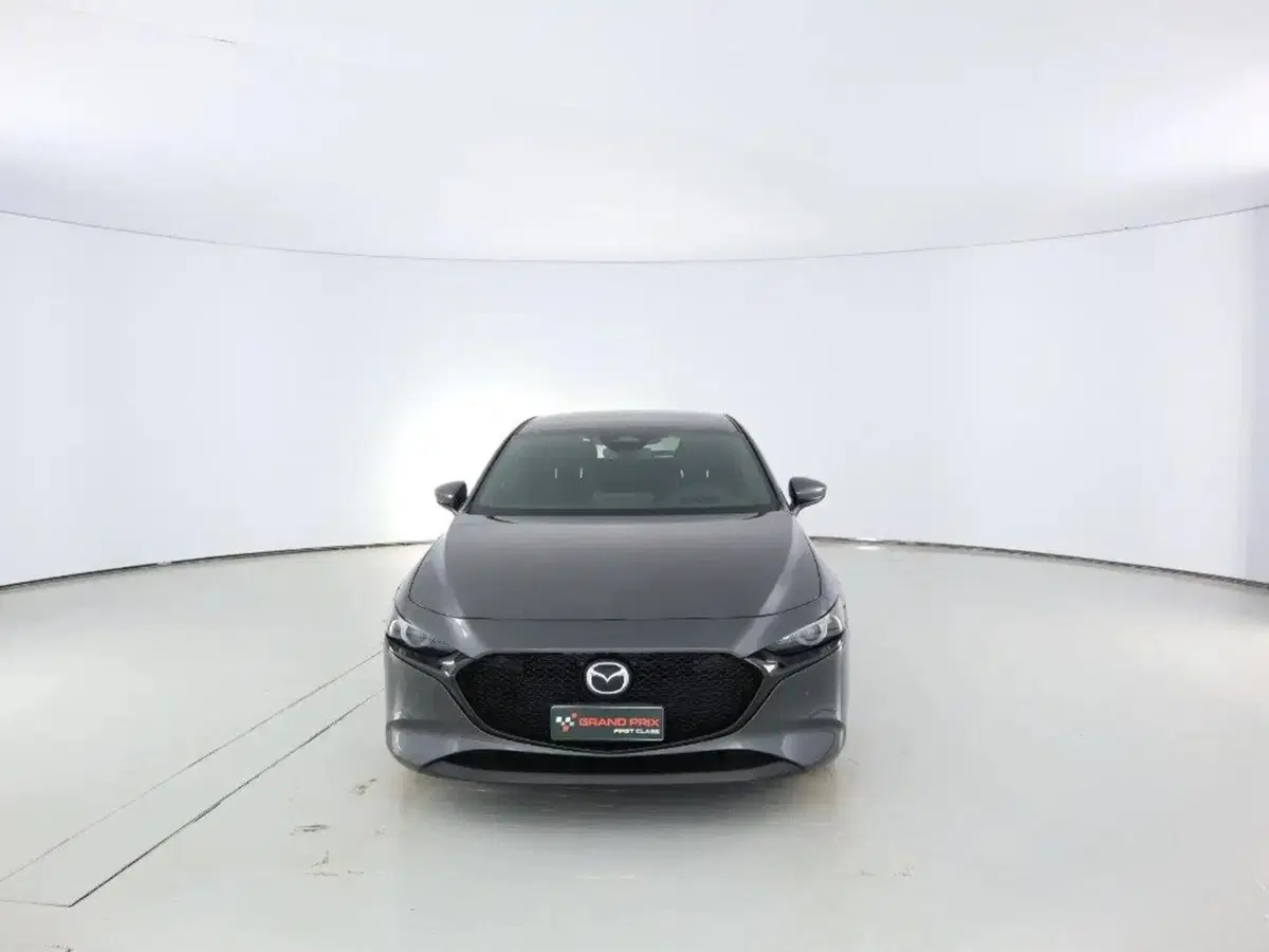 Mazda Mazda3 Hatchback nuova a Bologna (2)