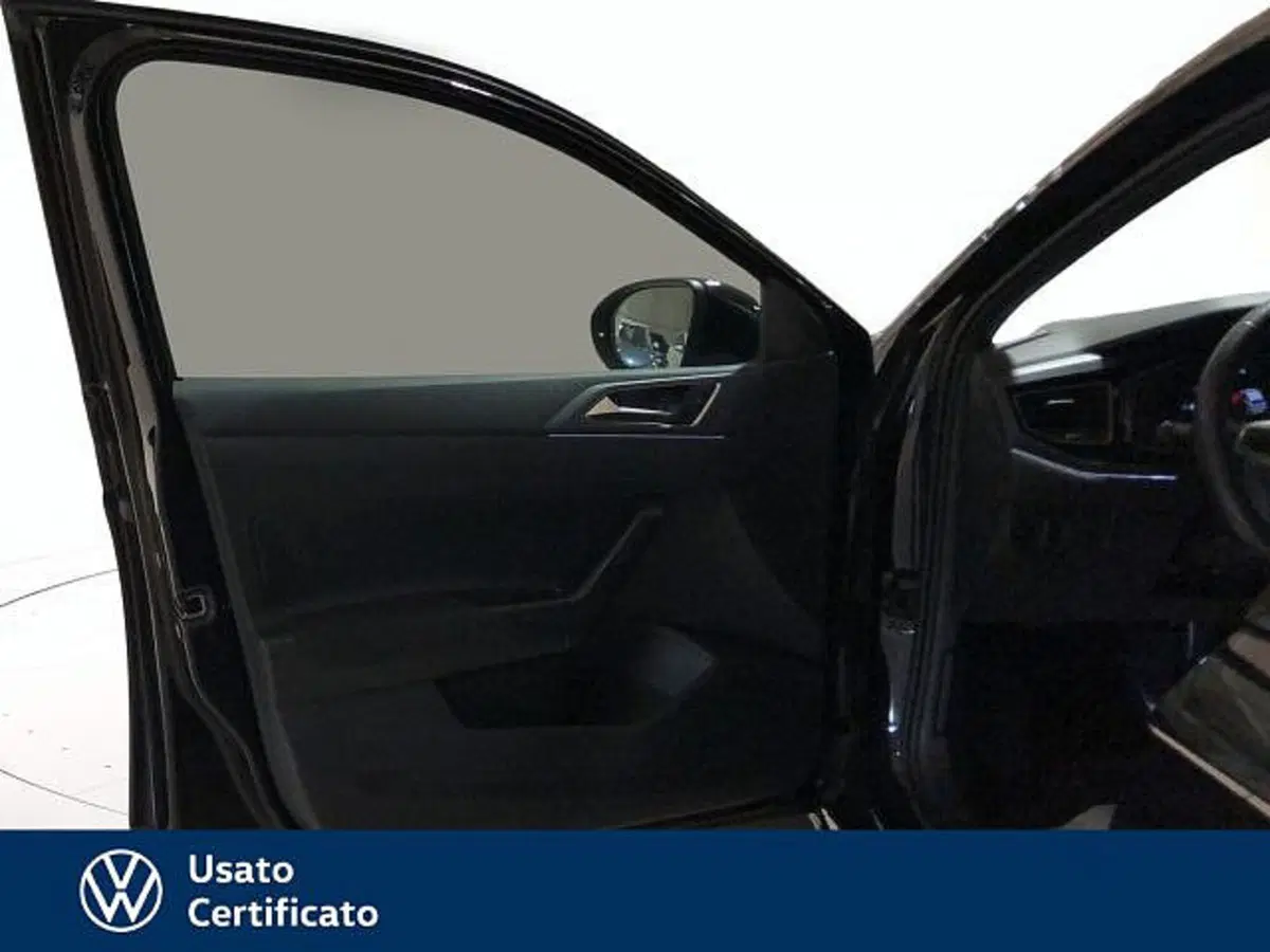 Volkswagen Taigo usata a Vicenza (12)